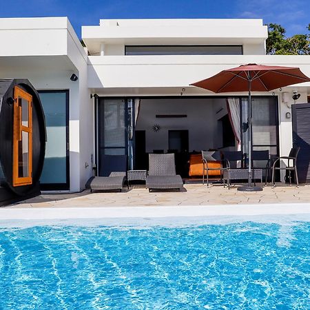 Private Pool Villa Motobu Luaran gambar