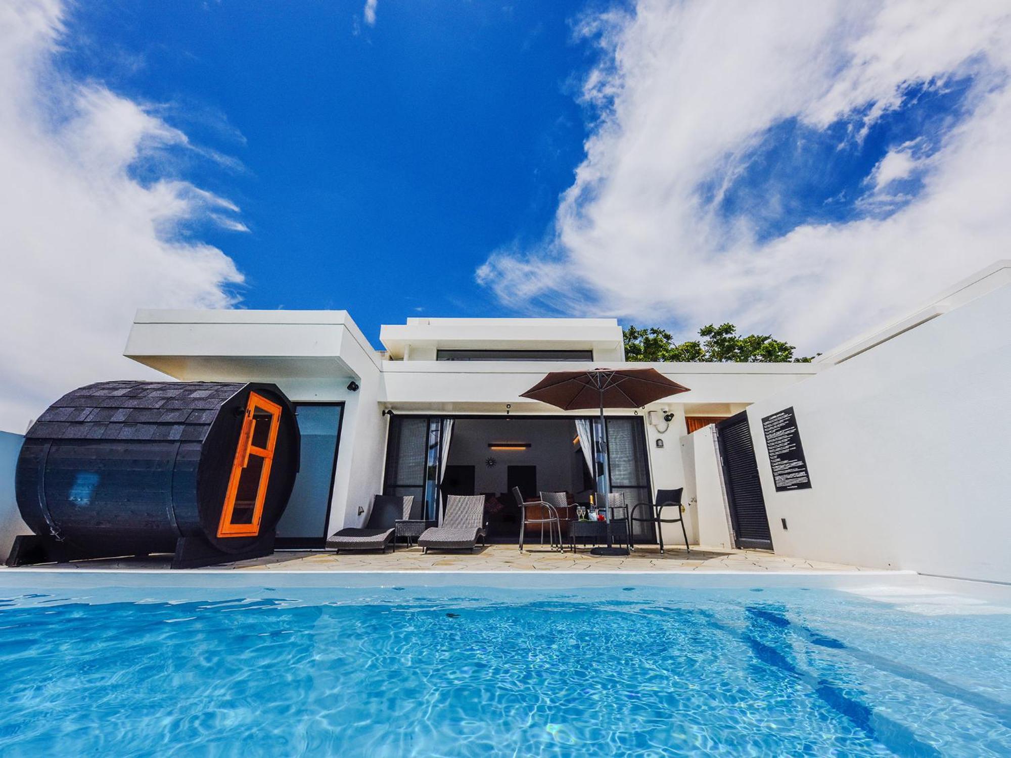Private Pool Villa Motobu Luaran gambar