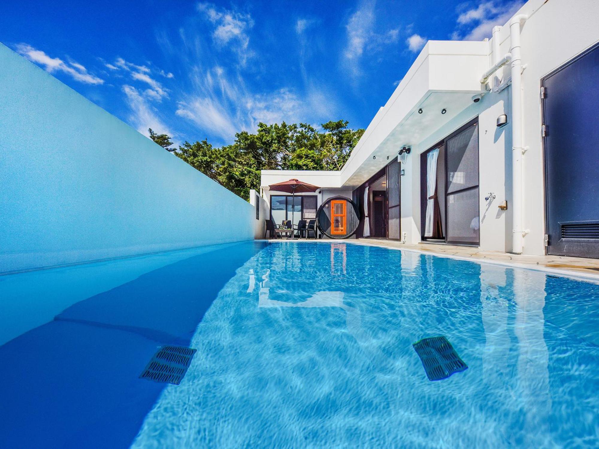Private Pool Villa Motobu Luaran gambar